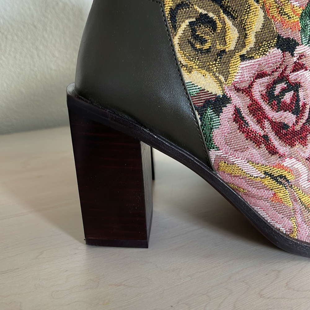 Jeffrey Campbell Brocade Jacquard Western Boots - Size 7 - Picture 2 of 9